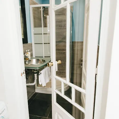Cosy Near Feira Da Ladra Apartment Lisbon