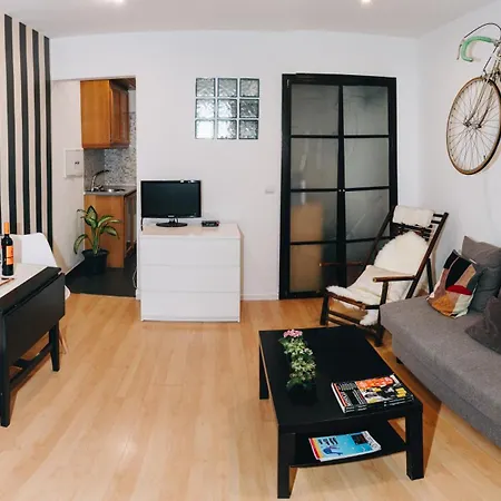 Apartment Cosy Near Feira Da Ladra Lisbon