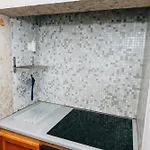 Apartament Cosy Near Feira Da Ladra