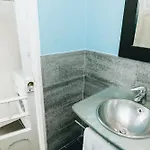 Apartament Cosy Near Feira Da Ladra Lizbona